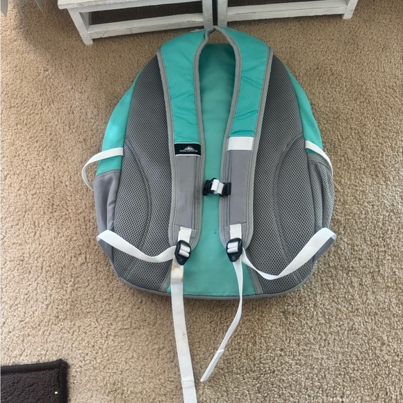 Sierra Expedition Tech Zone - Picture 2 of 7